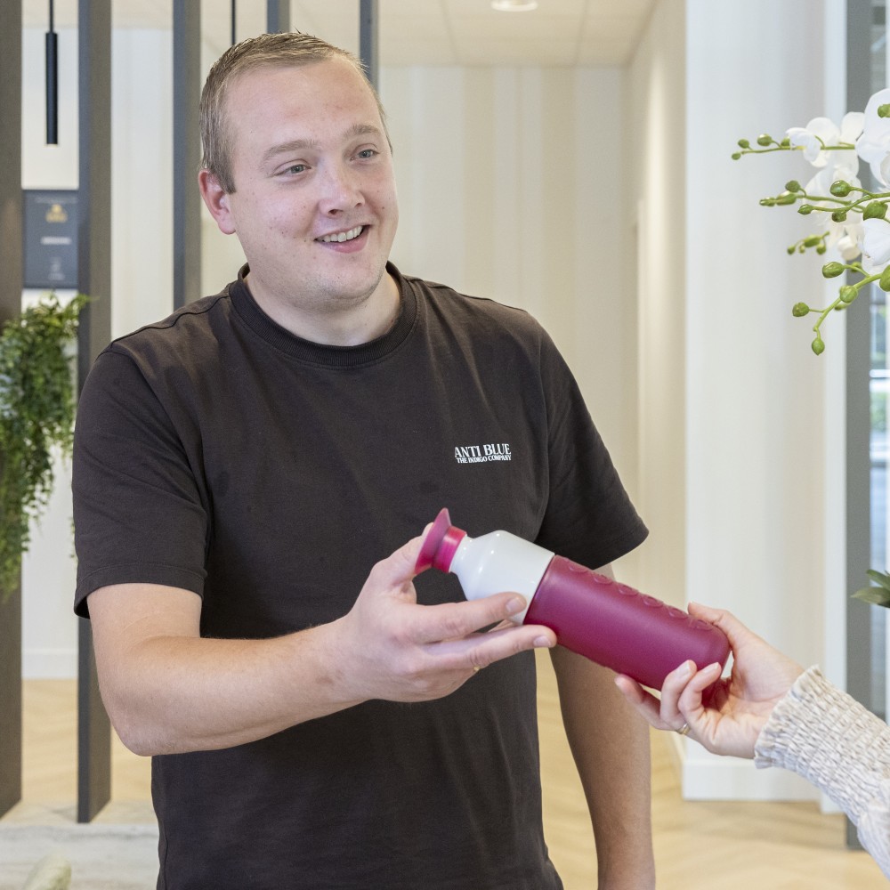 Bæredygtige drikkeflasker med logo til offentlige organisationer