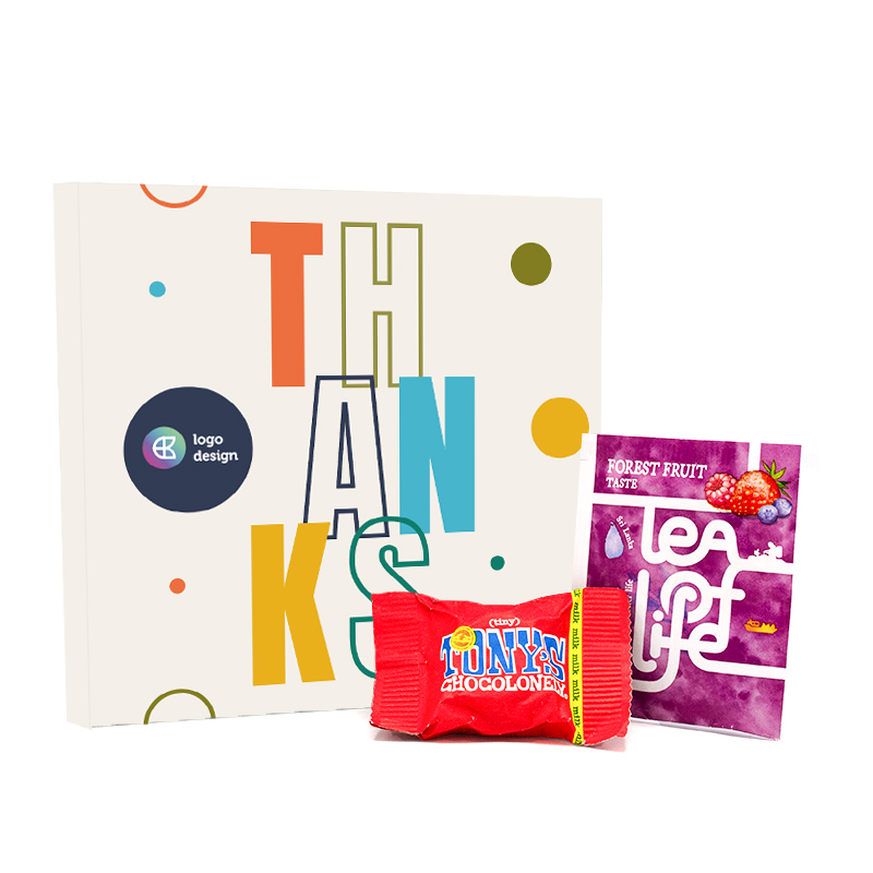 Kort med Tiny Tony og tepose